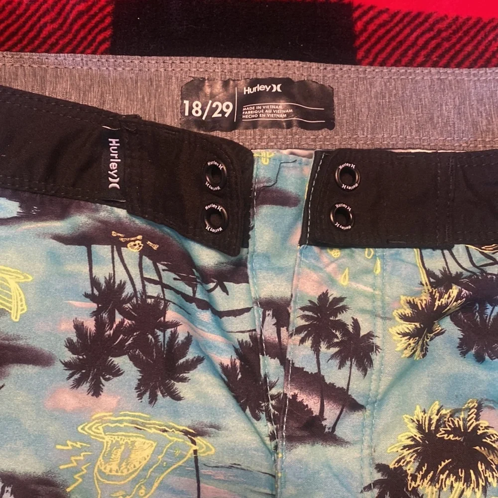 Men’s Hurley Swim Trunks
